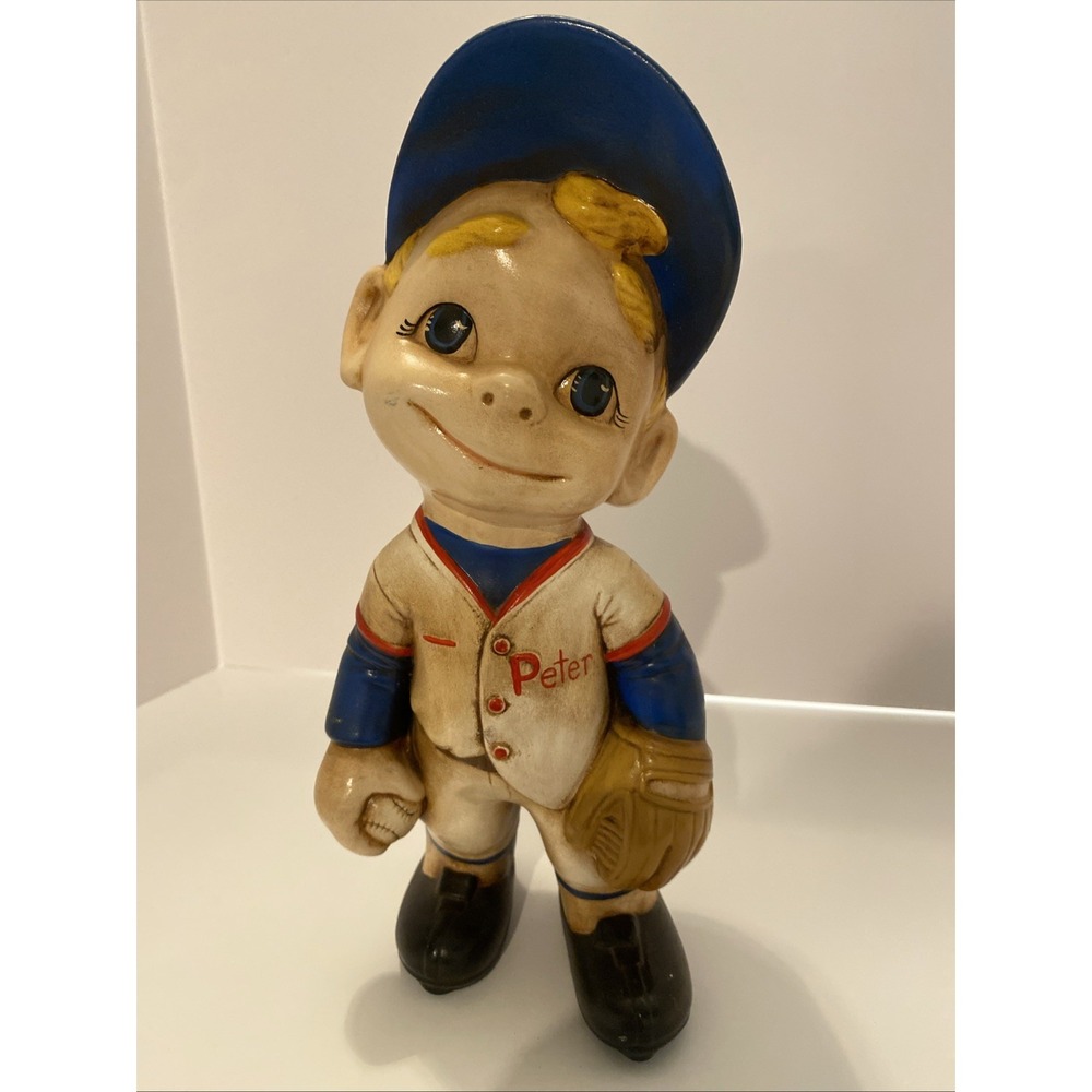 Vintage 1972 Atlantic Mold Baseball Player 11.5" Smiley Ceramic Statue White/Red